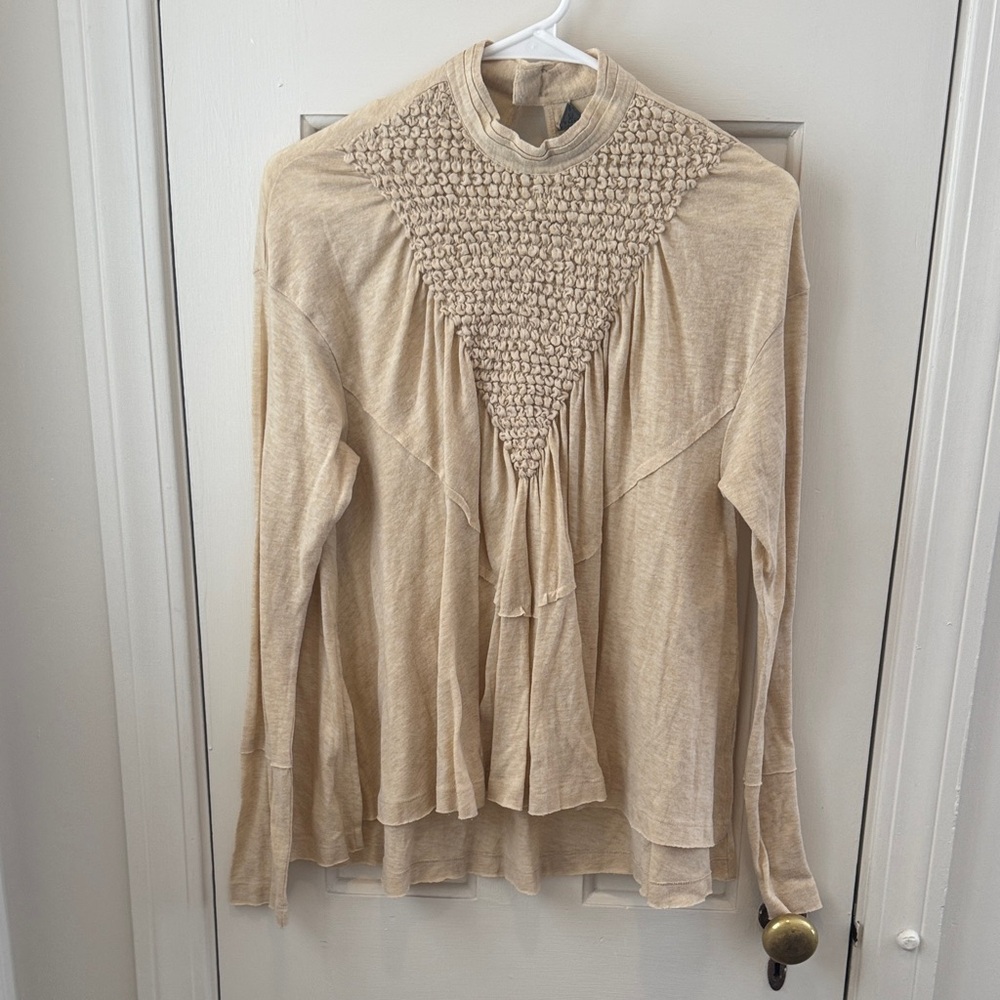 Chic Beige Women's Blouse with Textured Detail